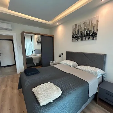 Apartment Luxury 5-stars *